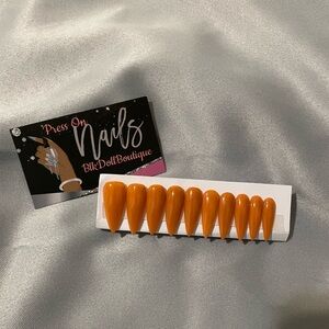 Brown Sugar Press-On Nails